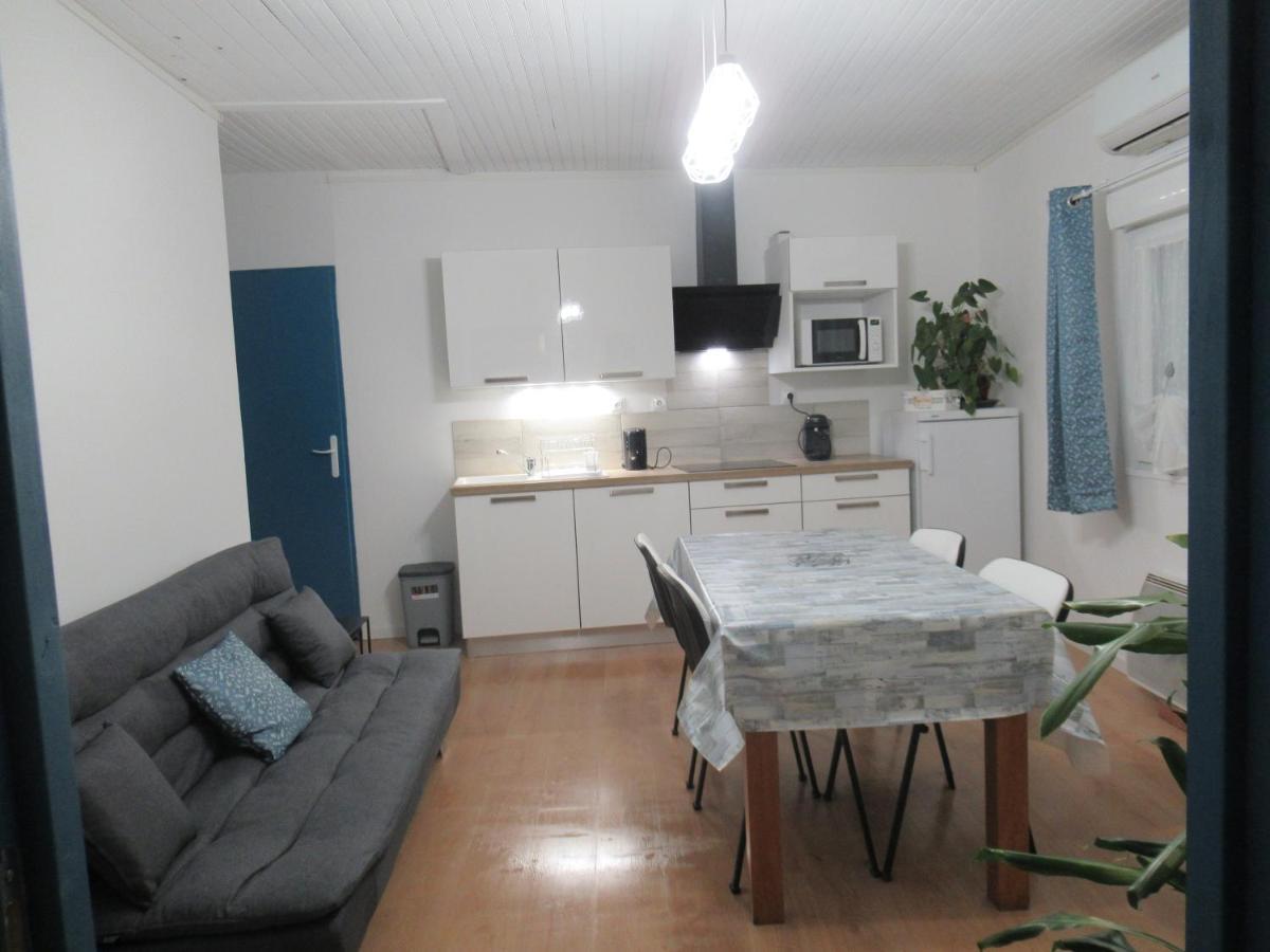 Gite La Chaumette Appartement Turquoise Villeneuve-de-Berg Eksteriør billede