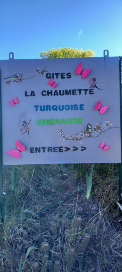 Gite La Chaumette Appartement Turquoise Villeneuve-de-Berg Eksteriør billede
